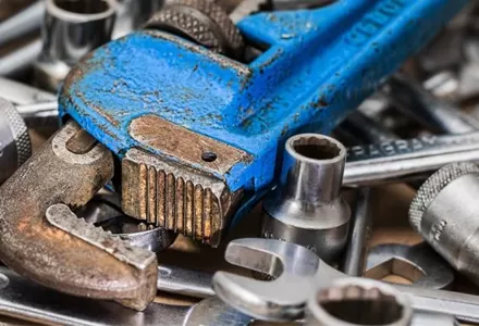 Vorbeugende Wartung von Drucksc haltern, Sendern und Pumpen-Komplette Anleitung